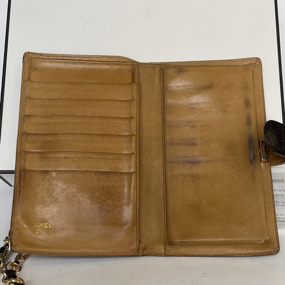 Chanel caviar leather wallet - Picture 5 of 11